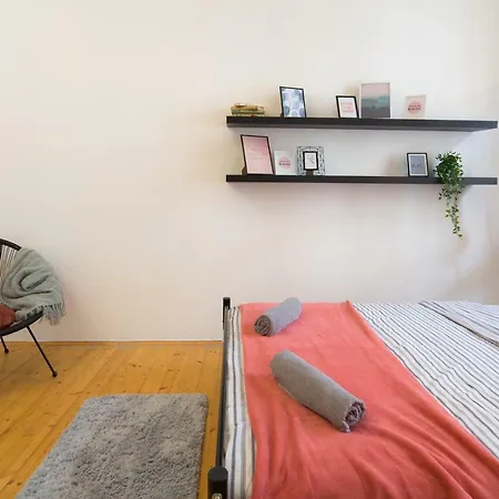 Apartmán By Let And Stromovka Praha